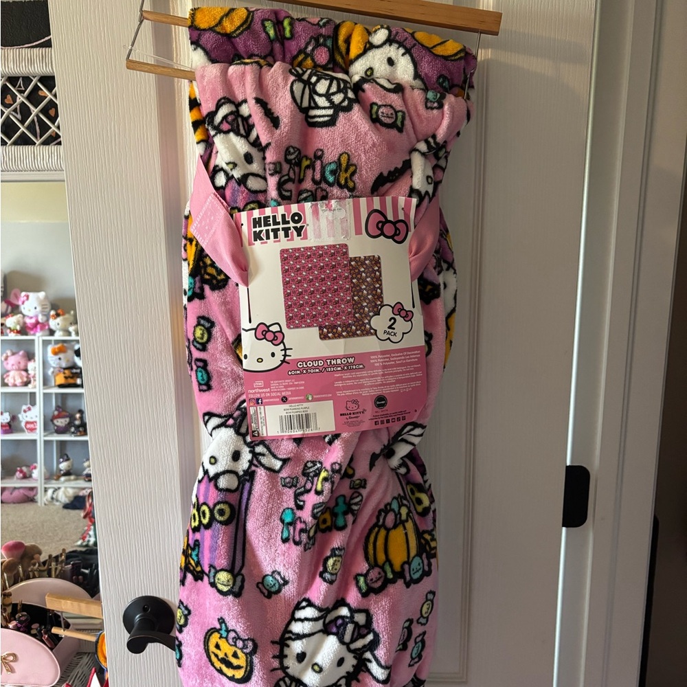 Hello Kitty Kids Pajamas in Pink and White